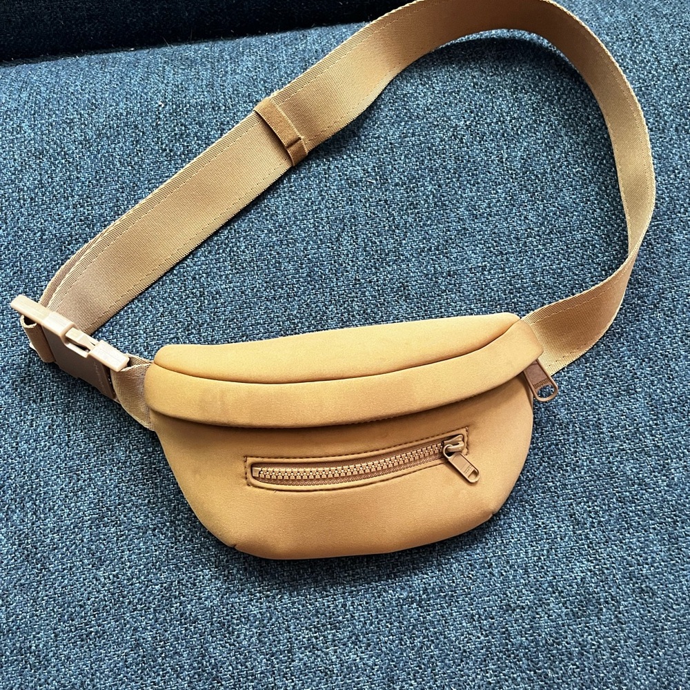Dagne Dover Camel Ace Fanny Pack